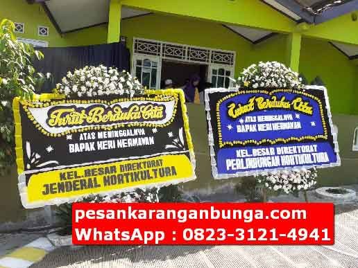 Papan Bunga Turut Berduka di Bogor