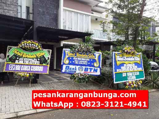 Rangkaian Bunga Belasungkawa di Kota Bogor