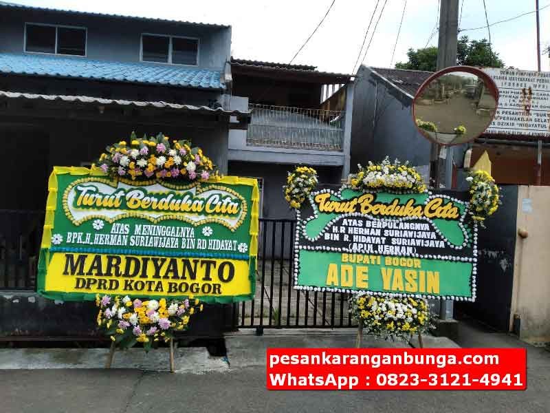 Rangkaian Bunga Turut Berduka Cita di Bogor