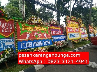 Papan Ucapan Happy Wedding di Bogor