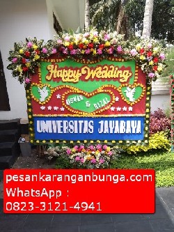 Bunga Papan Happy Wedding di Bogor
